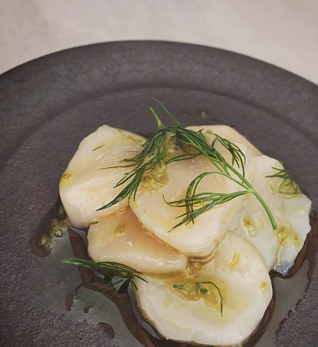 エミール・ベイエ　リースリング・トラディション 750ml（フランス　アルザス産辛口白ワイン）