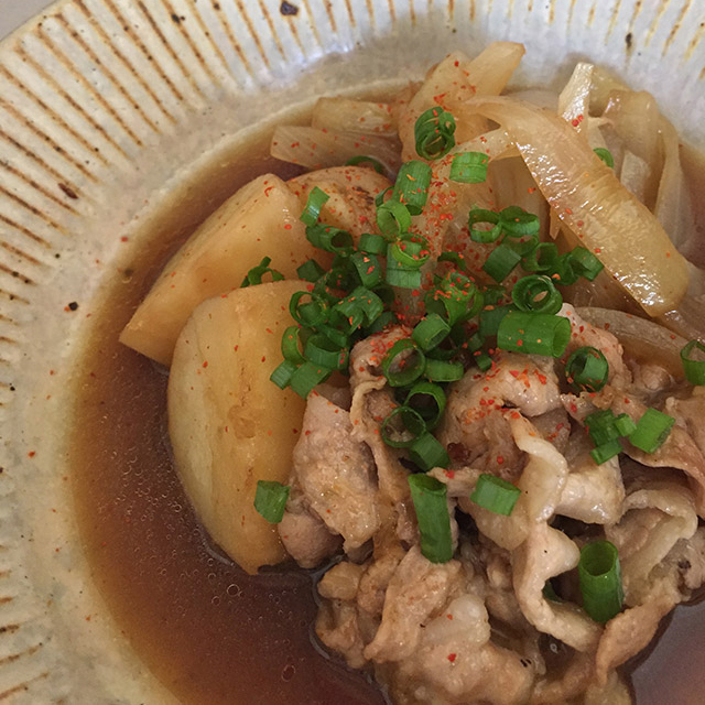 ドメーヌ・ド・ラ・バスティード　コート・デュ・ローヌ 750ml（フランス コート・デュ・ローヌ産赤ワイン）